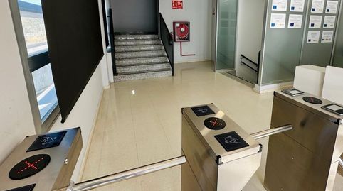 Edificio representativo en Parque empresarial PISA, bajo más 1 planta y sótano, immagine 3