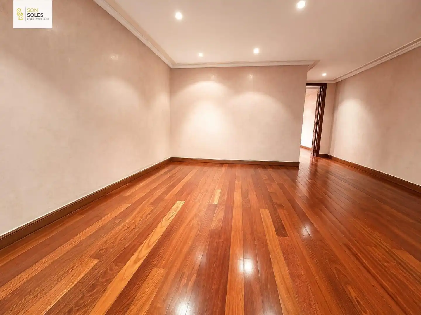 Ground floor for sale in Santander  with Alarm