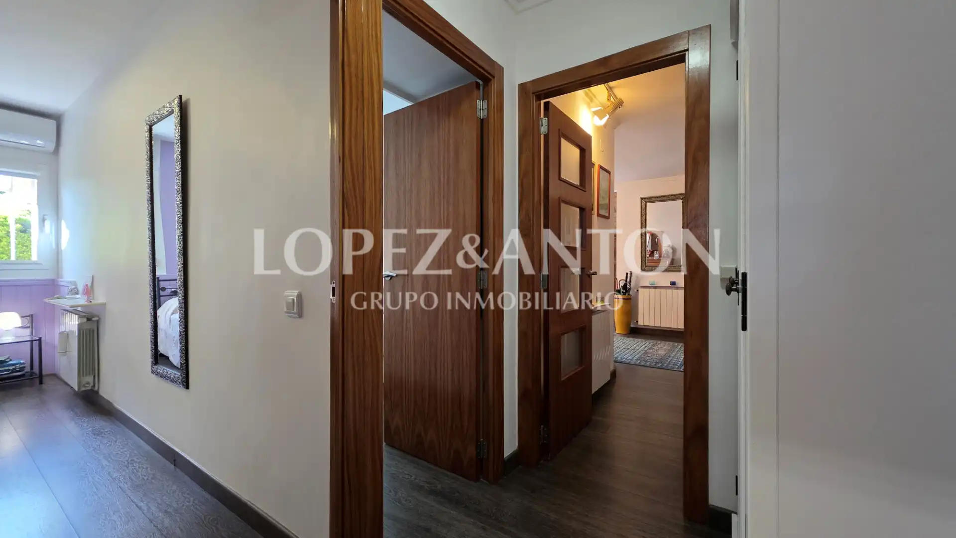 Haus oder Chalet zum Verkauf in L'Eliana mit Klimaanlage, Heizung und Privatgarten