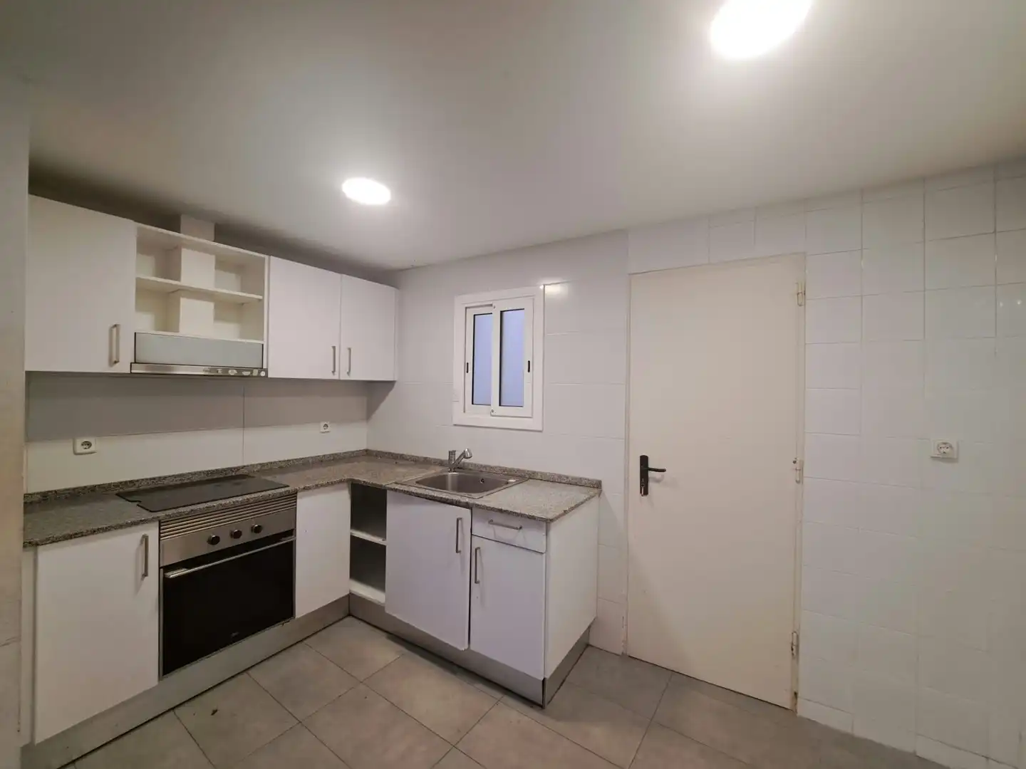 Cocina de Local en venta en Horta - Guinardó