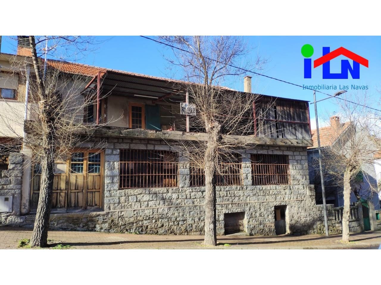 Exterior view of House or chalet for sale in Las Navas del Marqués   with Terrace