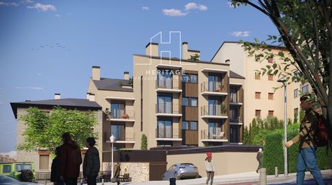VIVIENDA DE TRES DORMITORIOS Y DOS BAÑOS EN PLANTA PRIMERA, ORIENTADO A LA PLAÇA MANJOLET Y PISCINA