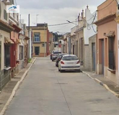 Vista exterior de Casa o xalet en venda en Chiclana de la Frontera amb Jardí privat