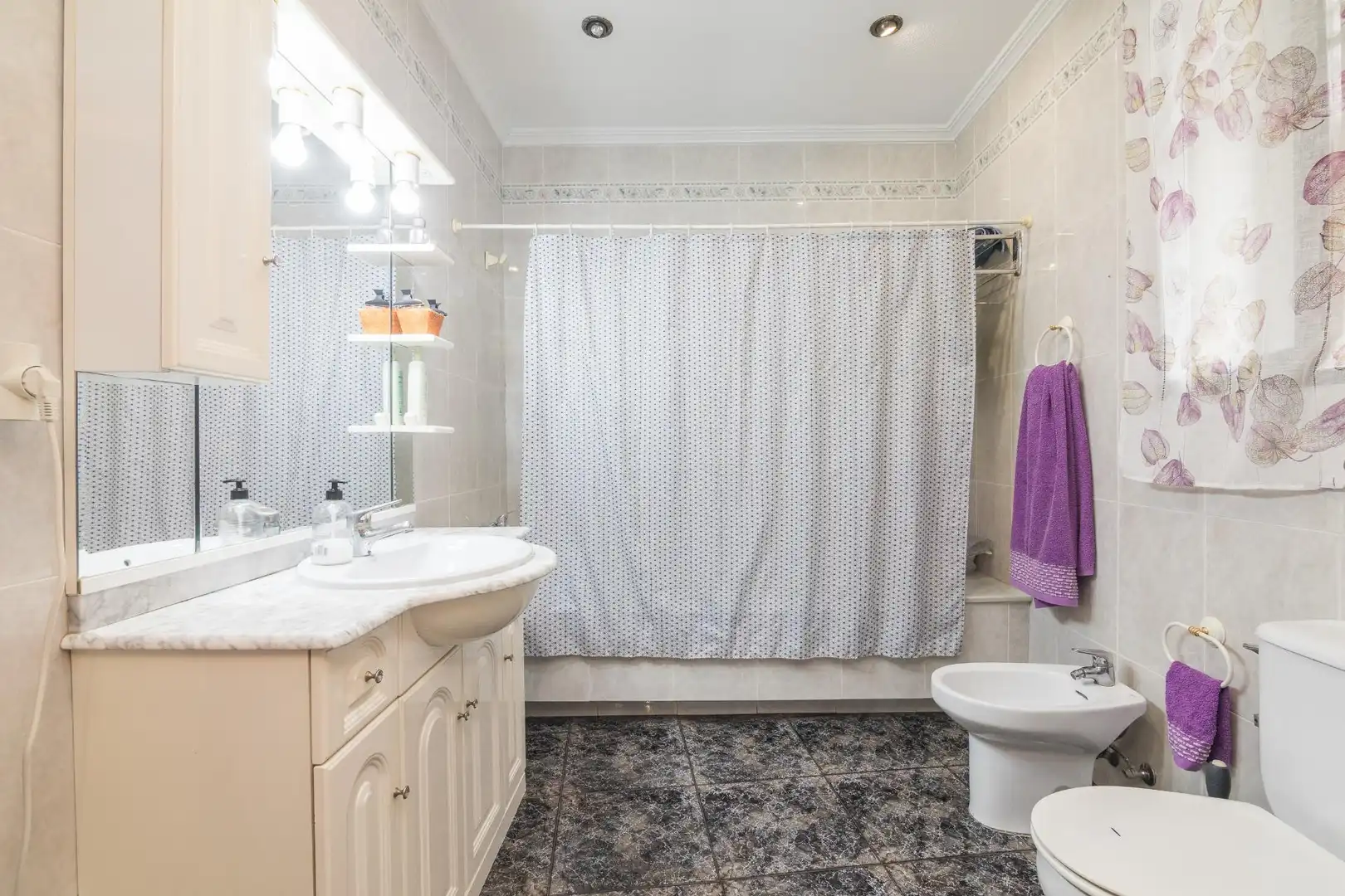 Bathroom of Houses for sale in Elche / Elx  with Private garden, Terrace and Storage room