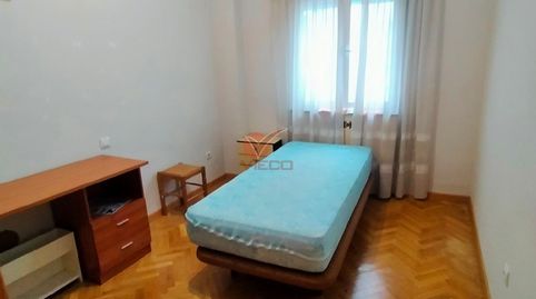 Foto 5 de Piso de alquiler en Colon, Centro, Cuenca Capital