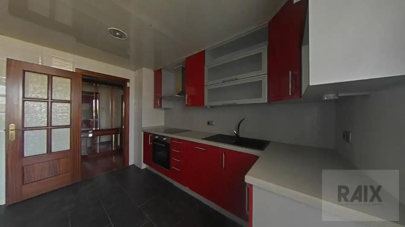 Cocina de Piso en venta en Sabadell con Calefacción y Terraza