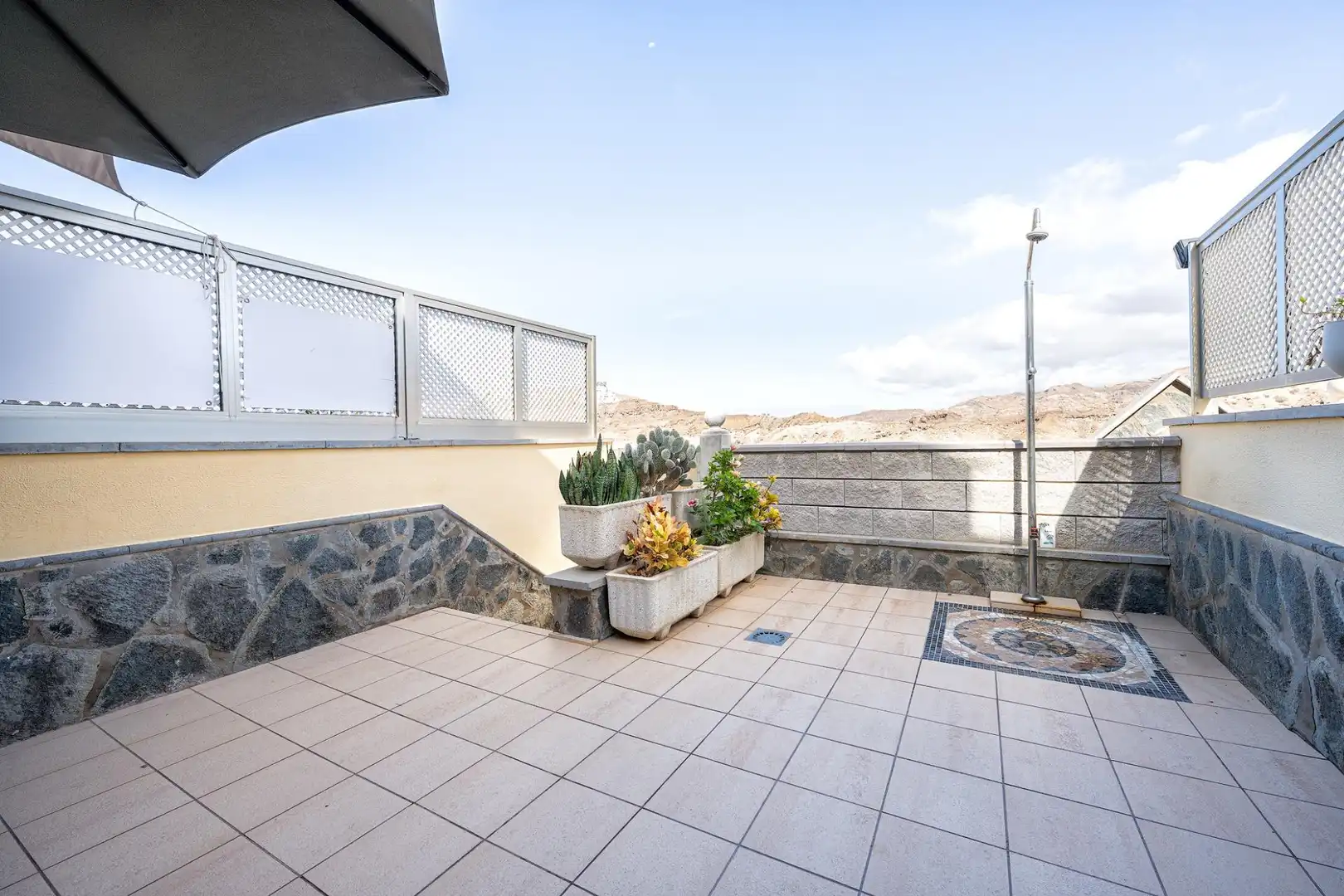 Maisonette mit Terrasse zum Verkauf in Puerto Rico