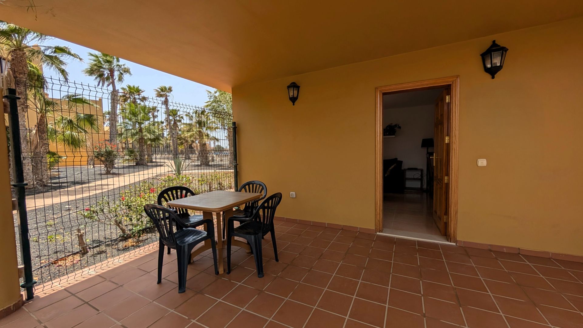 Jardí de Apartament en venda en La Oliva amb Terrassa i Piscina comunitària