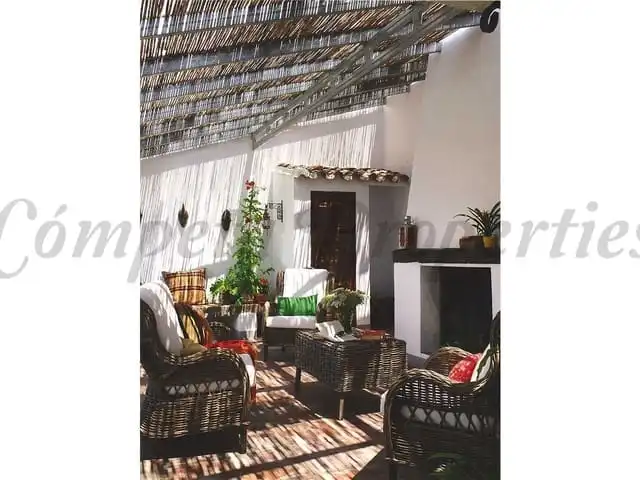 Casa adosada en venta en Canillas de Aceituno