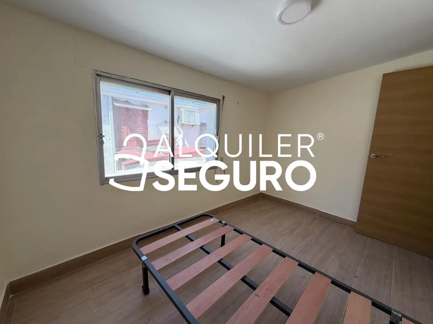 Habitación de Casa o chalet de alquiler en Madrid