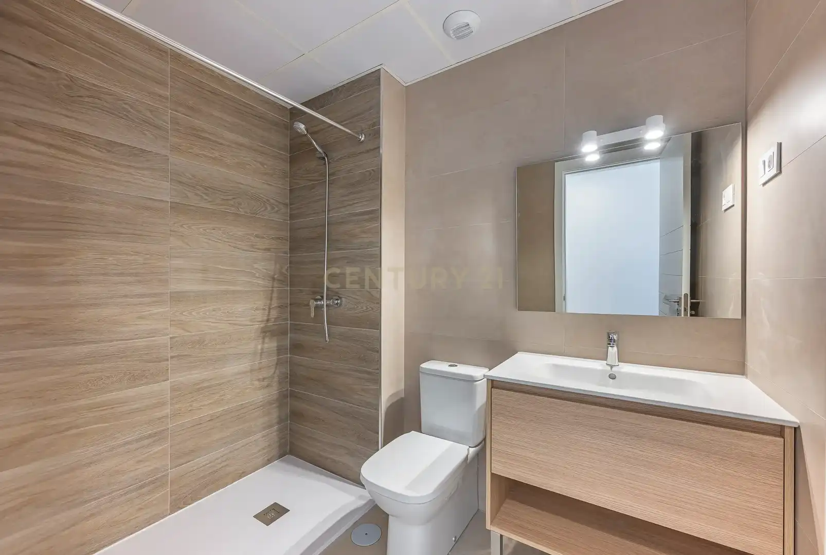 Bathroom of Apartments for sale in Mijas  with Air Conditioner, Swimming Pool and Washing machine