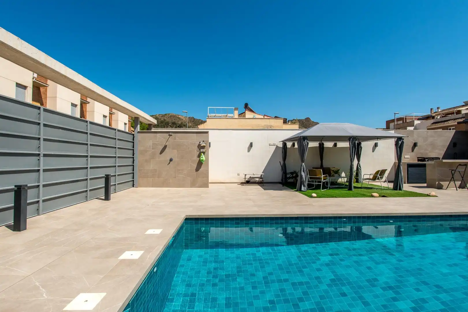 Piscina de Casa o chalet en venta en Murcia con Aire acondicionado, Calefacción y Jardín privado