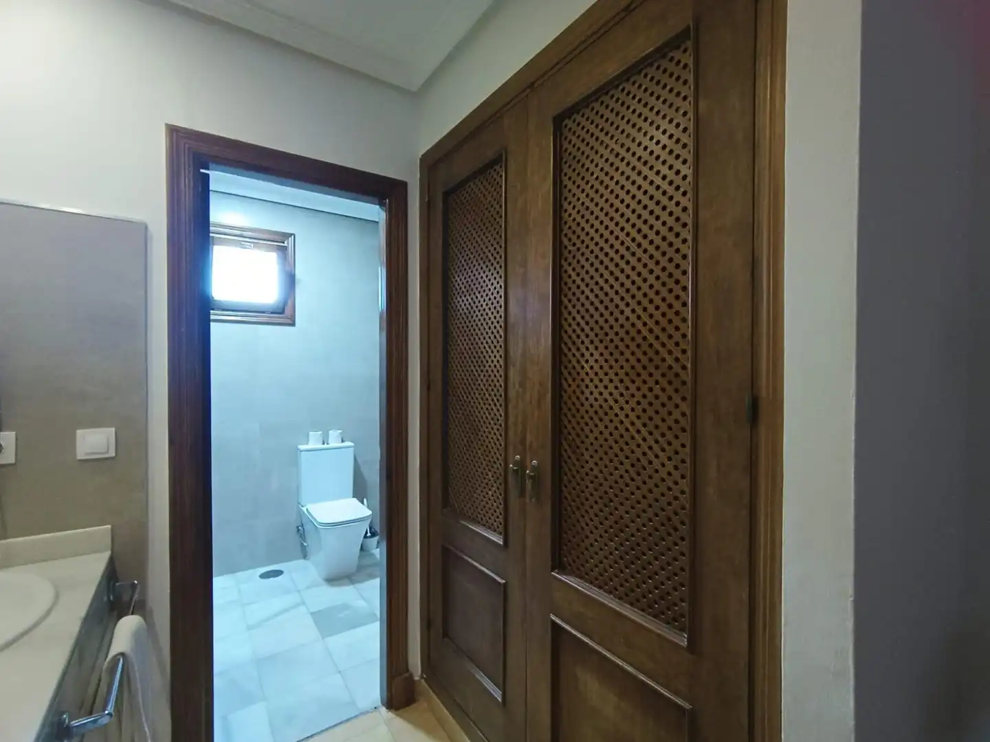 Bathroom of Study for sale in San Fernando  with Air Conditioner, Terrace and Furnished