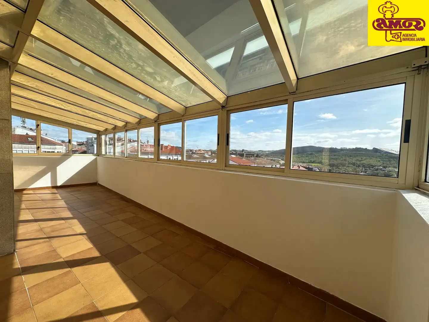 Terraza de Piso en venta en Santiago de Compostela  con Calefacción, Terraza y Trastero