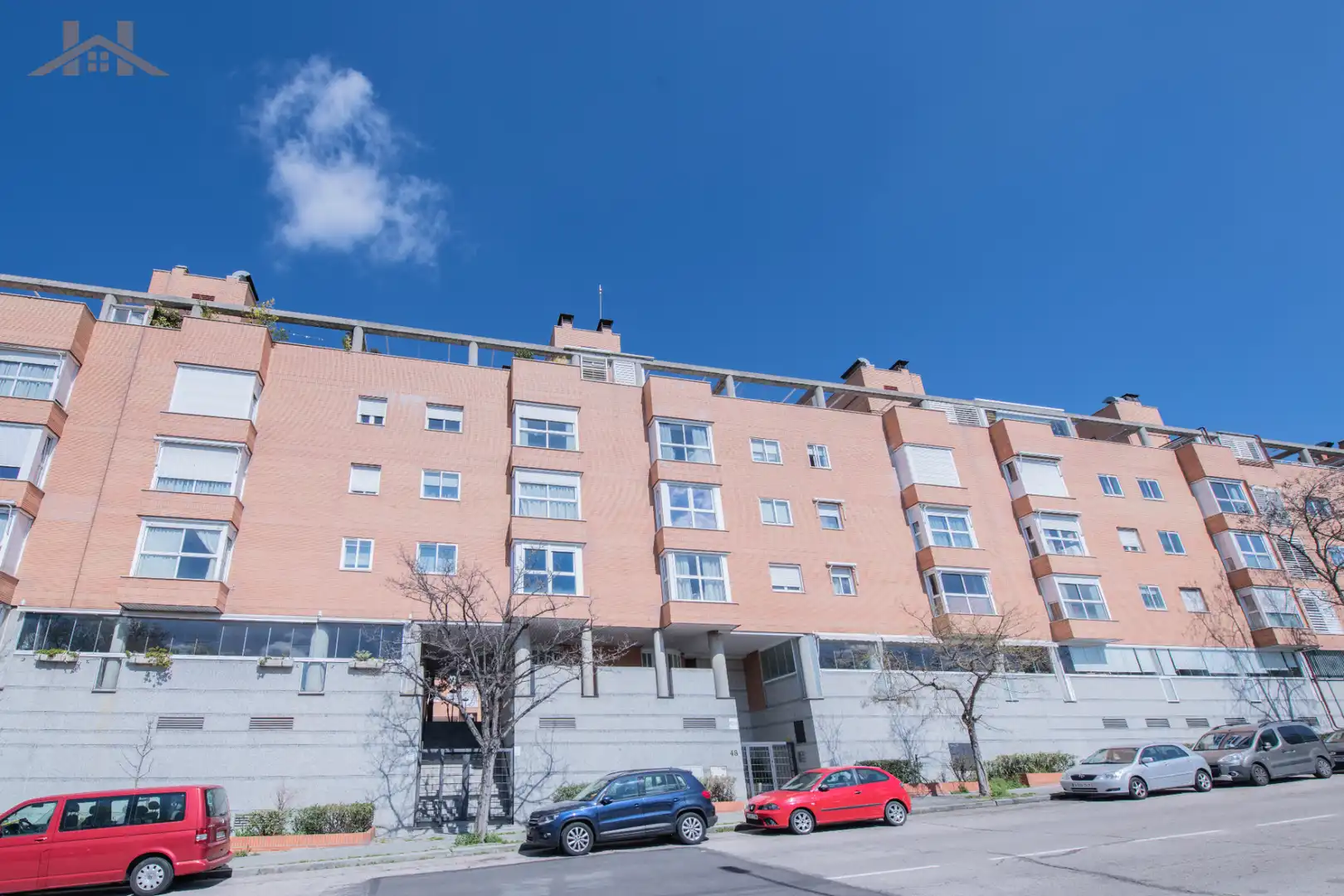 Vista exterior de Piso en venta en Madrid con Aire acondicionado, Calefacción y Jardín privado
