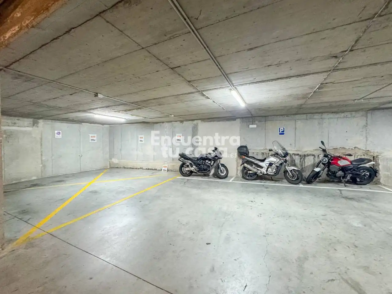 Parkplatz von Wohnung zum Verkauf in Hendaye mit Heizung, Privatgarten und Terrasse