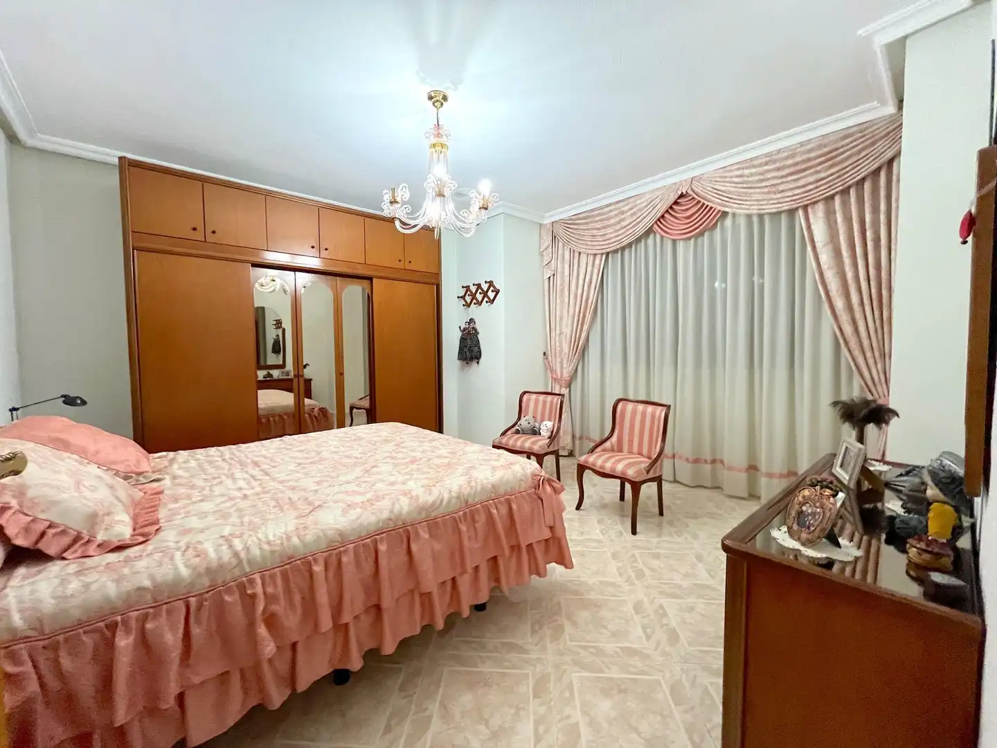Habitación de Casa o chalet en venta en Centro