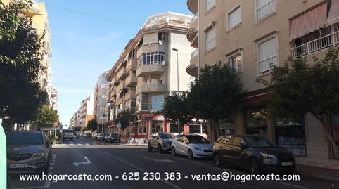 Photo 2 of Single-family semi-detached for sale in Calle Villa Madrid, 7, Puerto Deportivo, Torrevieja