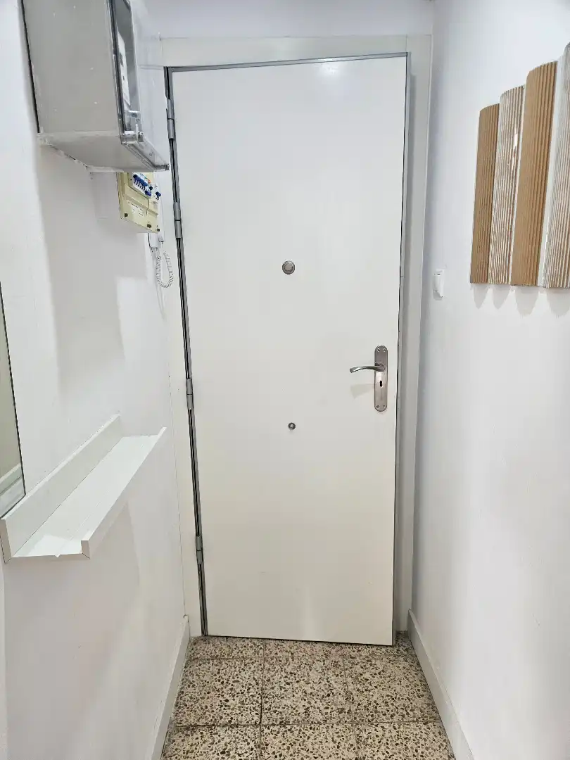 Pis en venda en Cornellà de Llobregat amb Moblat, Forn i Balcó