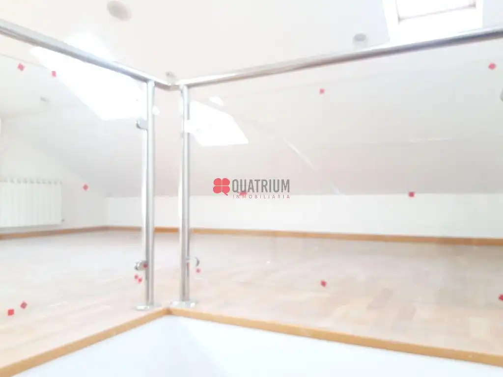 Houses for rent in Santiago de Compostela   with Heating, Terrace and Storage room