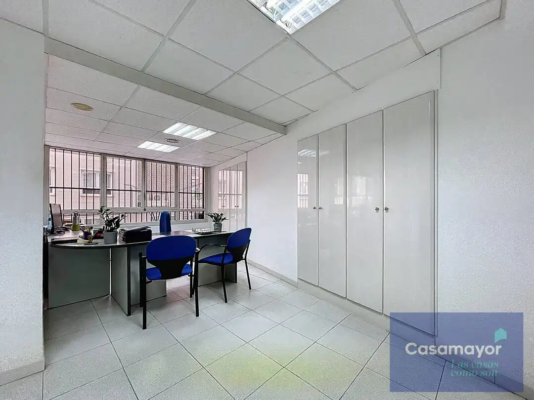Oficina en venta en Calle General Primo de Rivera, Barrio del Centro