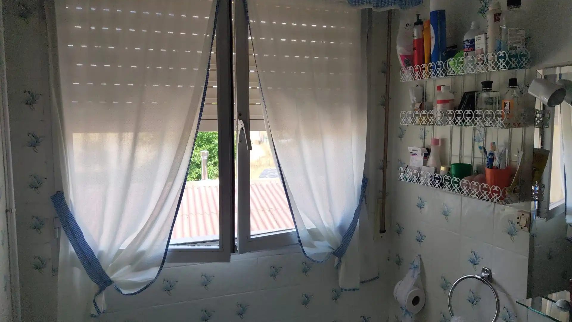 Dormitori de Casa o xalet en venda en Oña amb Jardí privat, Terrassa i Traster