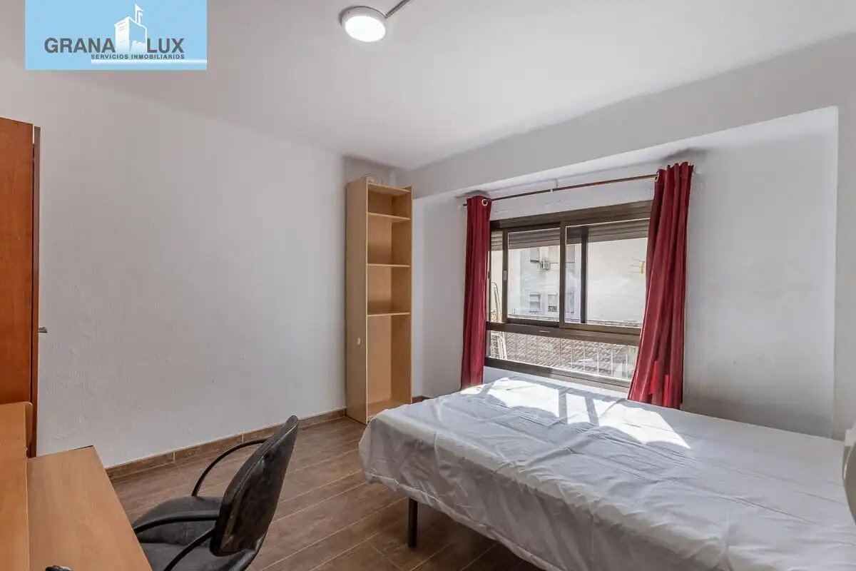 Flat for sale in Calle Gras y Granollers, imagen 9
