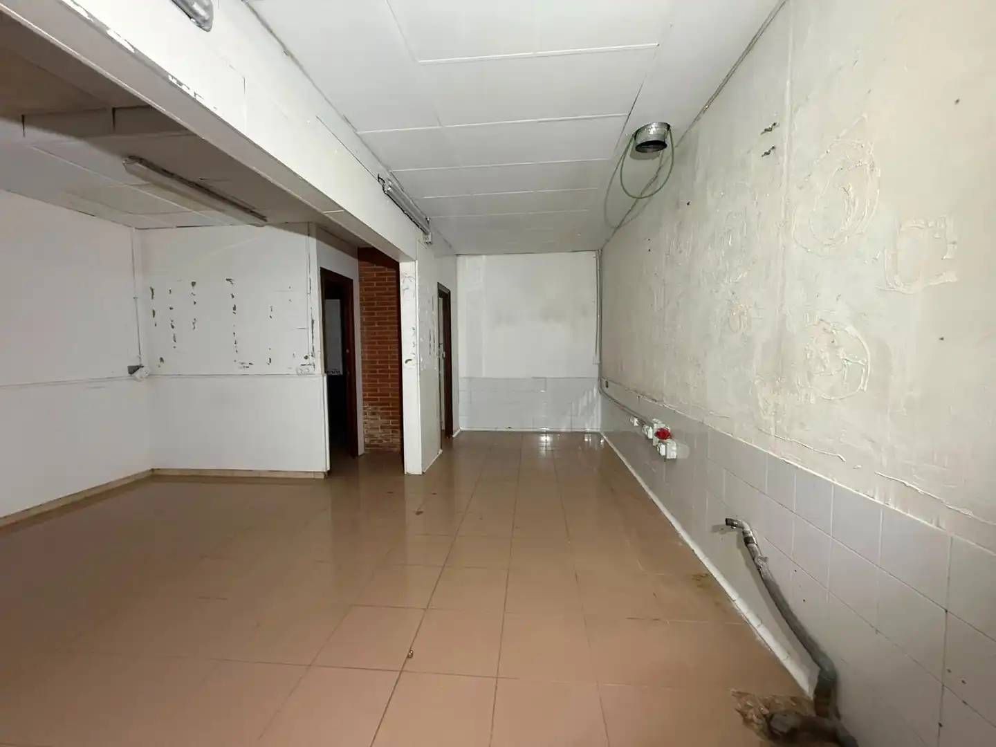 Local comercial en venta en Montigalà - Sant Crist, imagen 7