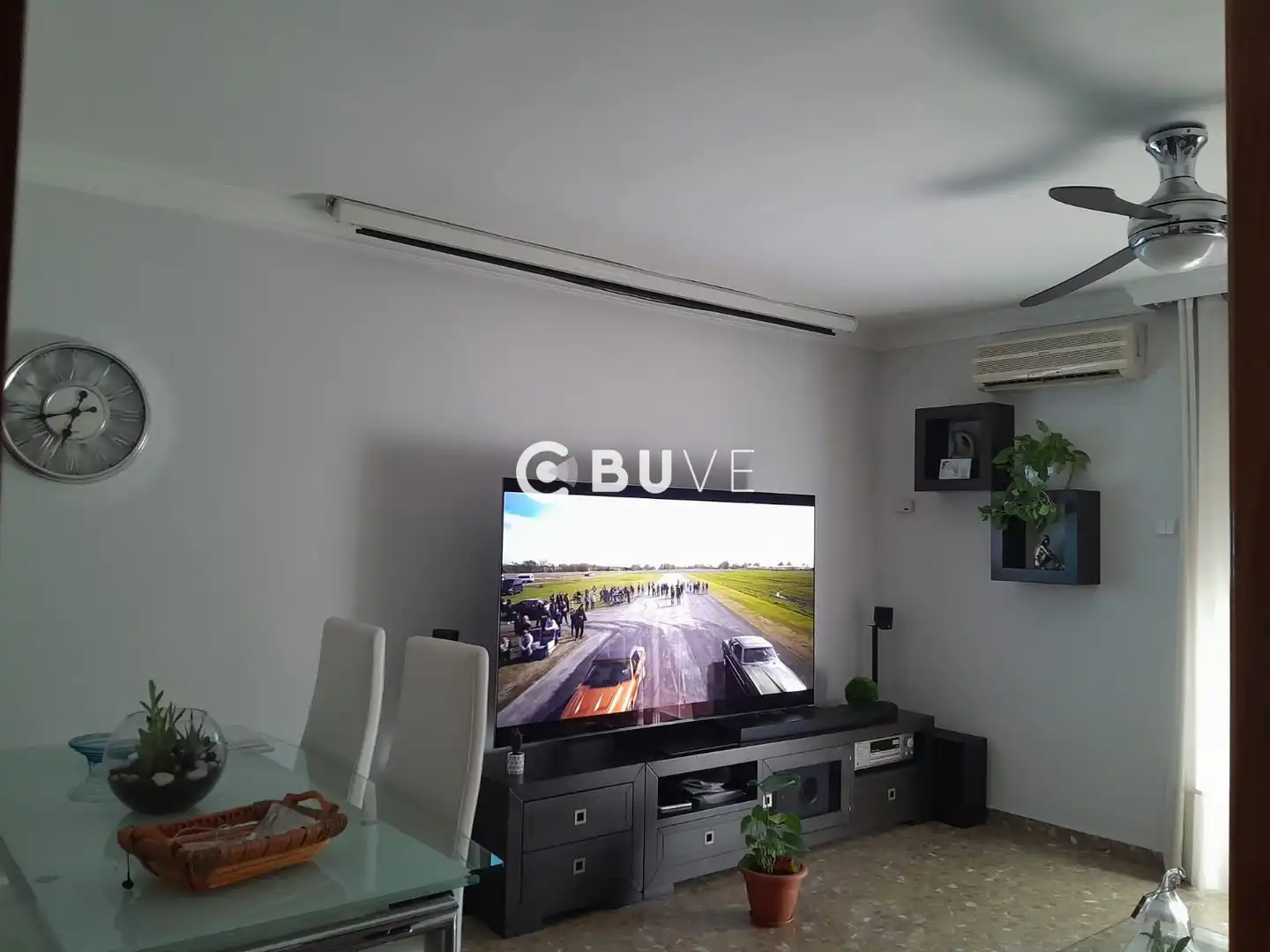 Sala d'estar de Dúplex en venda en Marbella amb Aire condicionat i Terrassa