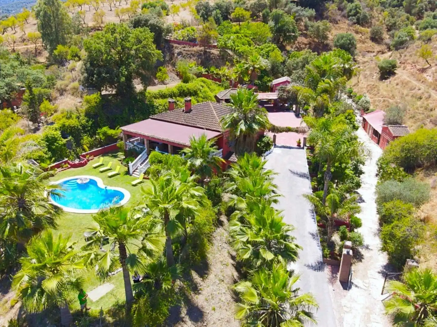 Casa rústica con piscina en venta en Calle Luna