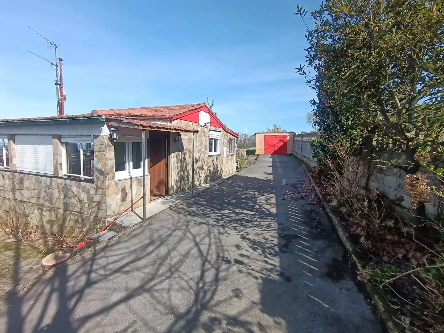 House with terrace for sale in Quintes - Arroes, imagen 15