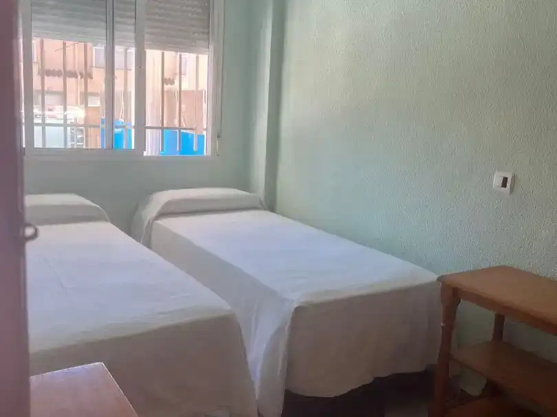 Dormitori de Casa o xalet de lloguer en Torrevieja amb Aire condicionat, Piscina i Balcó