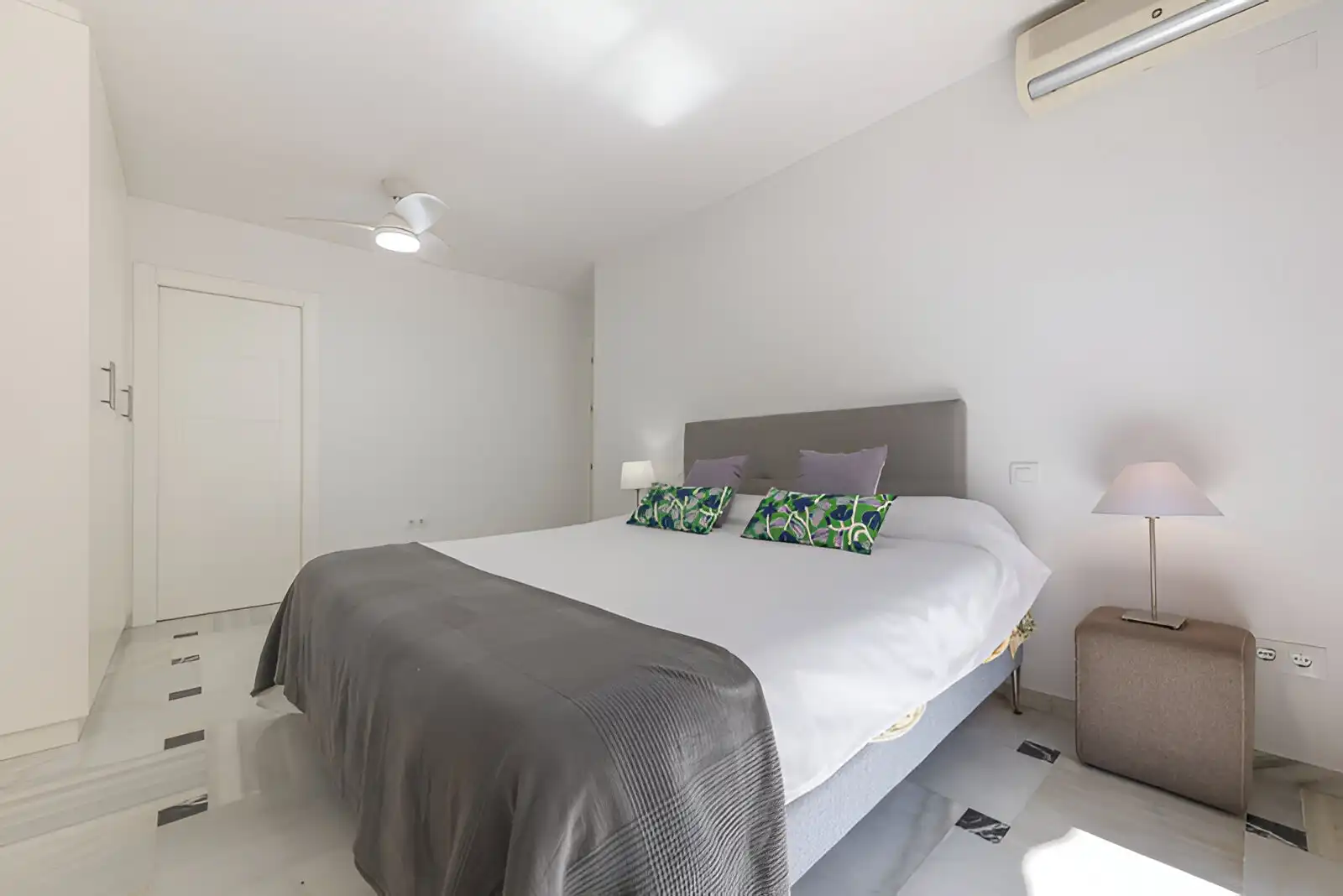 Ático con ascensor en venta en Puerto Deportivo, imagen 23