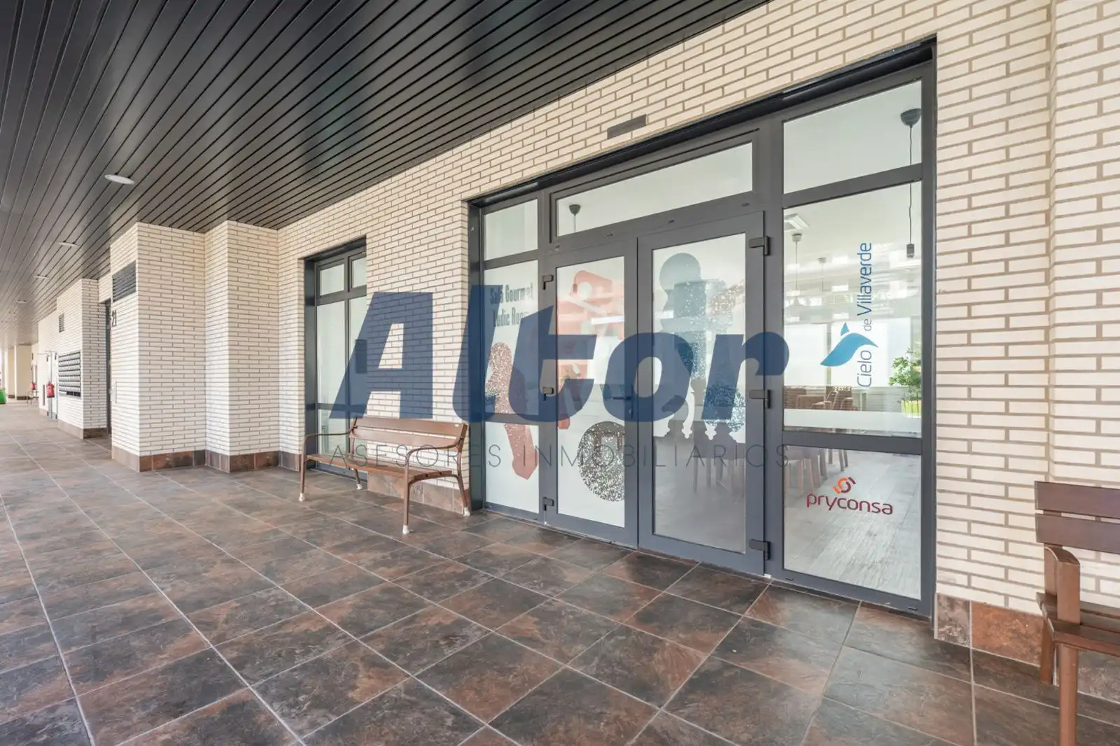 Flat for sale in Madrid  with Air Conditioner, Heating and Terrace
