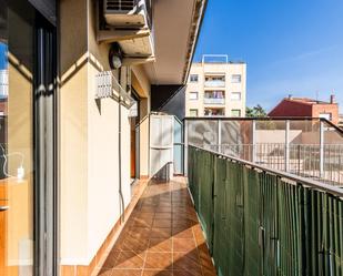 Flat for sale in Carrer GUELL I FERRER DE, Sol i Padris - Sant Oleguer
