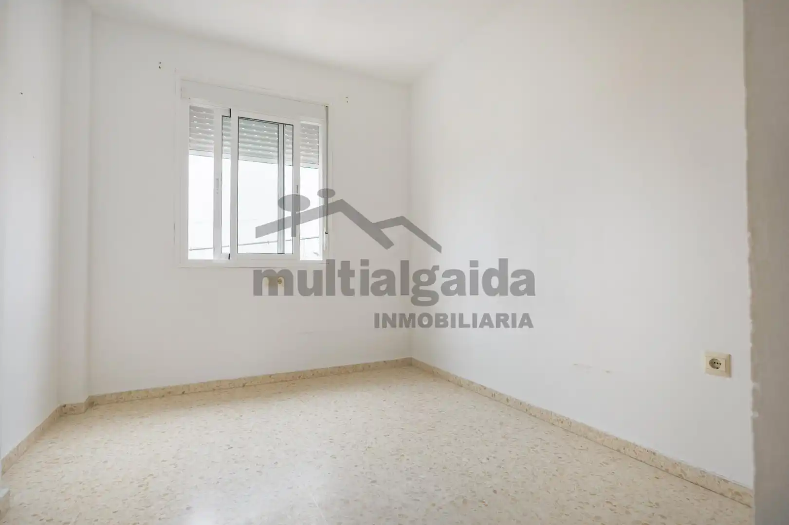 Habitación de Casa adosada en venta en Sanlúcar de Barrameda con Jardín privado