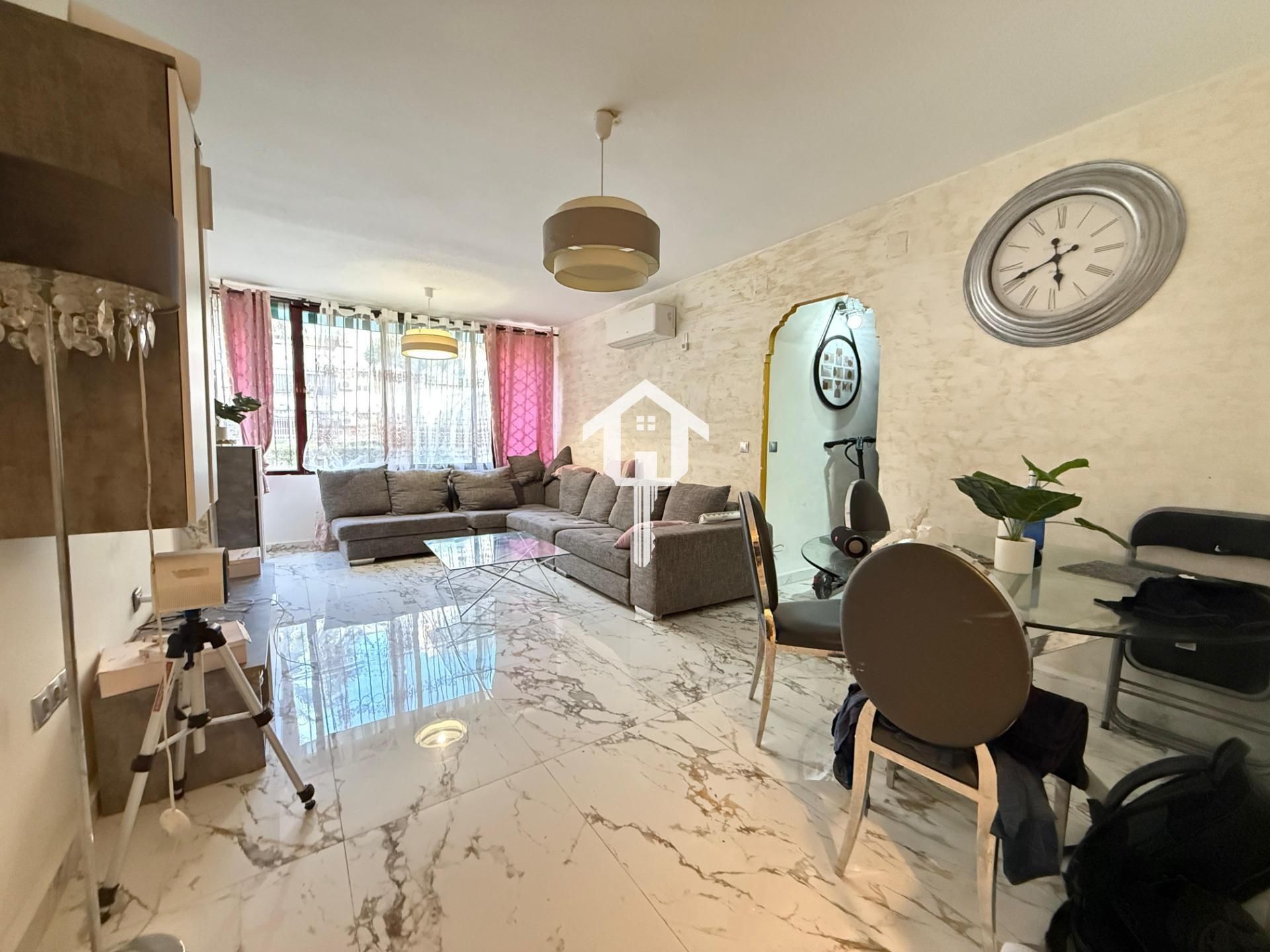 Living room of Flat for sale in Alicante / Alacant  with Air Conditioner and Private garden