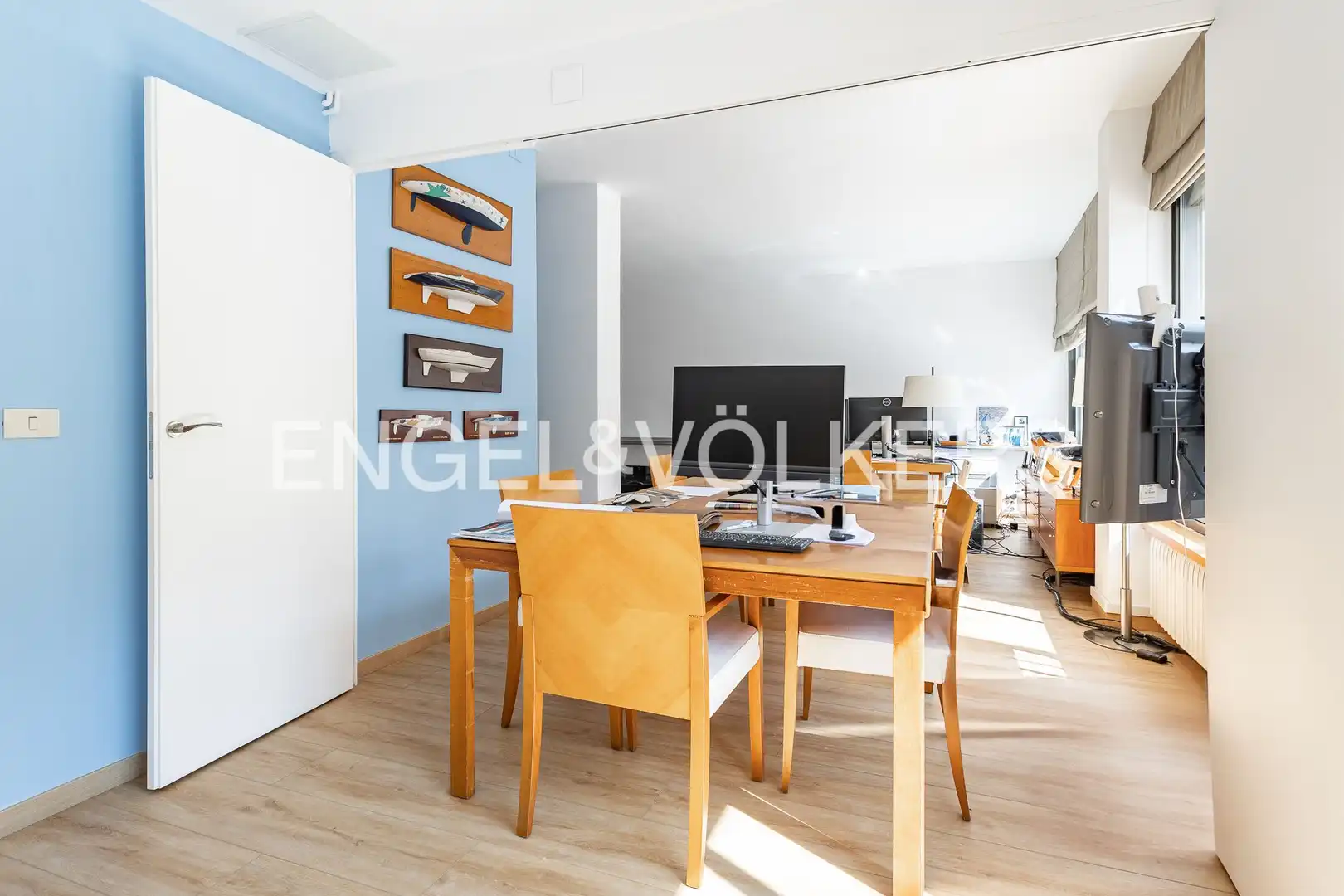 Comedor de Piso en venta en Barcelona con Calefacción y Parquet