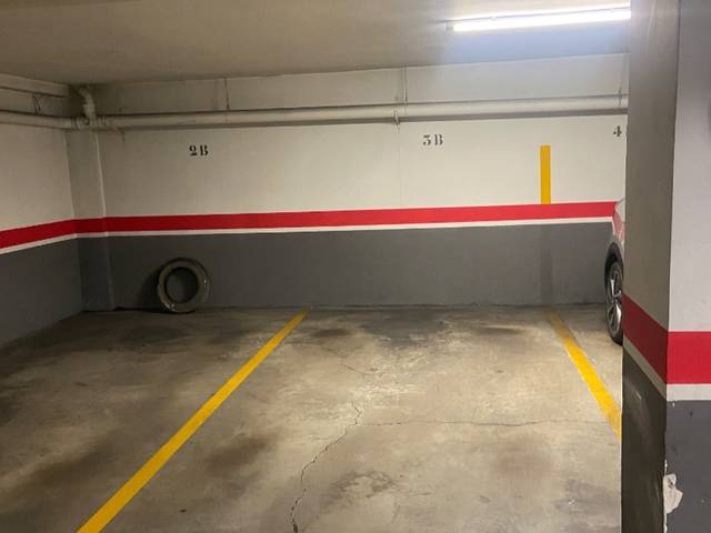 Garaje en Alquiler en Calle Madre de Dios, 54 en San Millán - Ayuntamiento