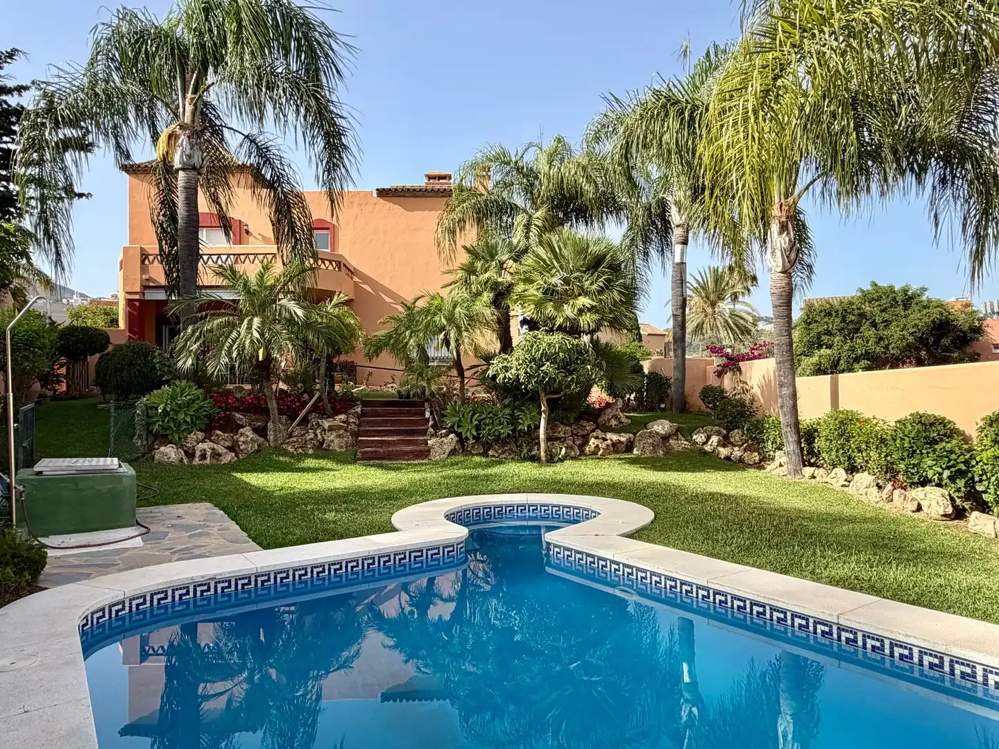 Garden of Detached homes for sale in Marbella  with Terrace and Balcony
