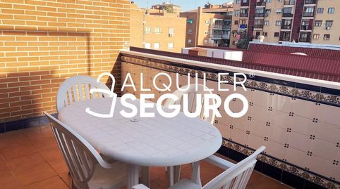 Foto 2 de Ático de alquiler en San Rosendo, Canillejas, Madrid Capital