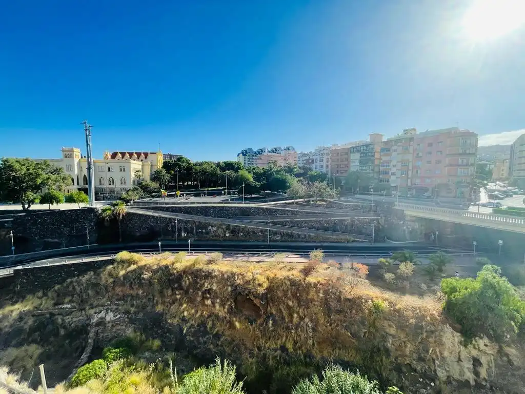 Vista exterior de Piso de alquiler en Santa Cruz de Tenerife con Amueblado