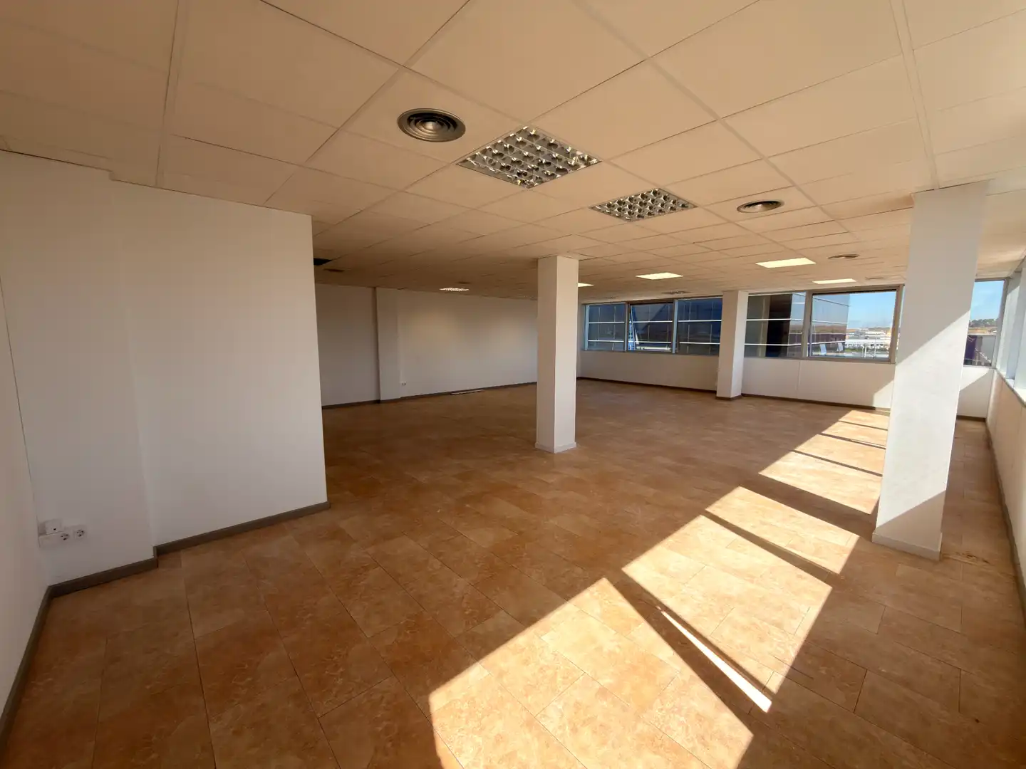 Büro mit Aufzug zur Miete in Carrer Ivars d'Urgell 63, imagen 9