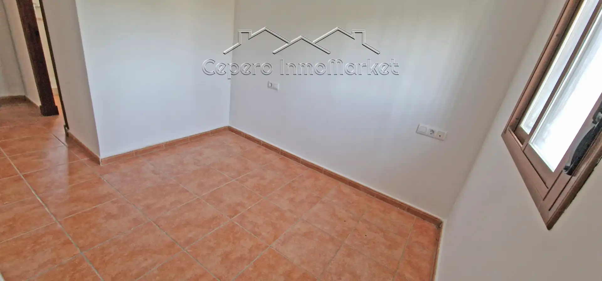 Einfamilien-Reihenhaus zum Verkauf in El Puerto de Santa María mit Privatgarten und Balkon