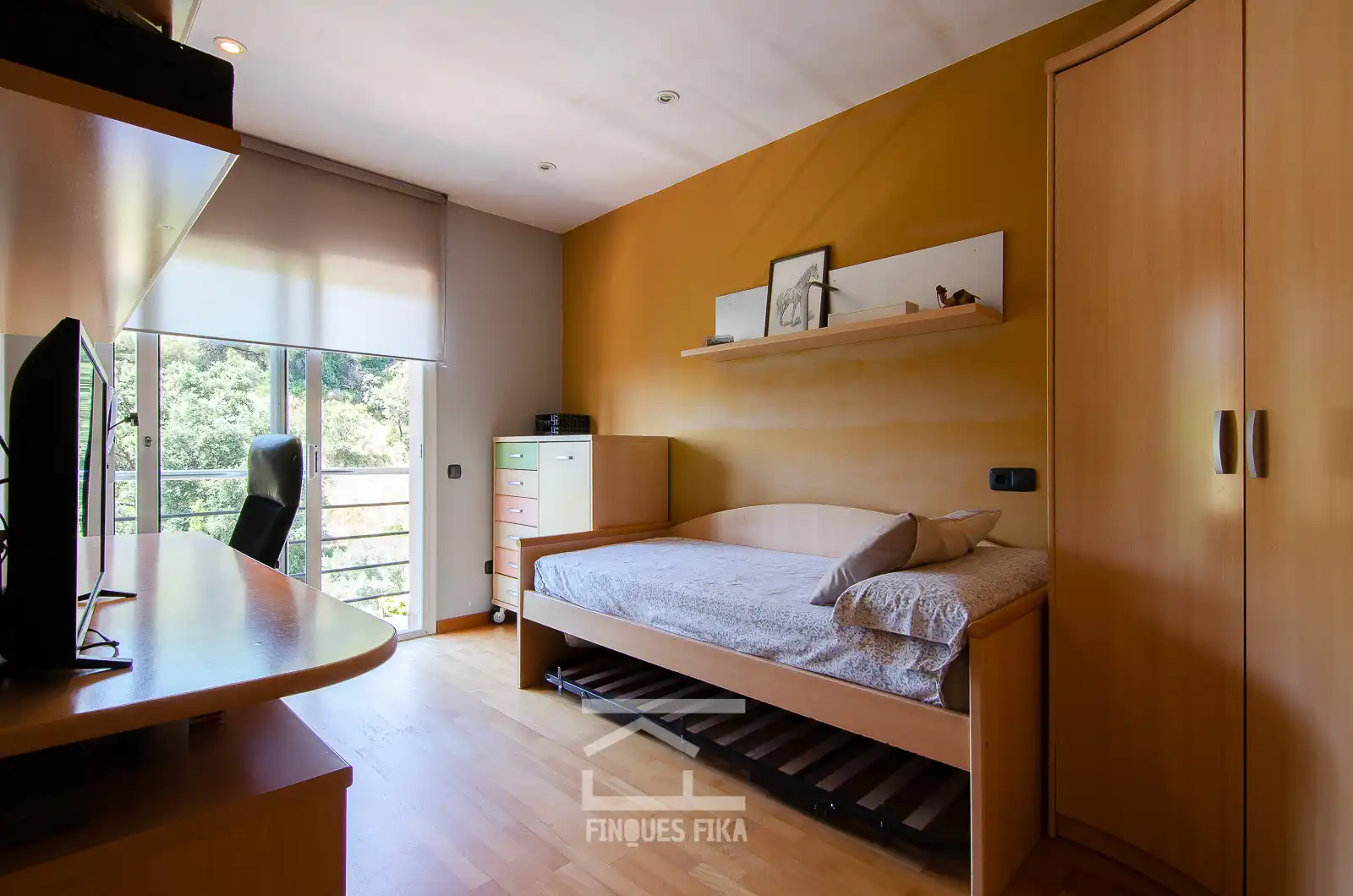 Habitación de Casa o chalet en venta en Premià de Dalt con Calefacción, Jardín privado y Terraza