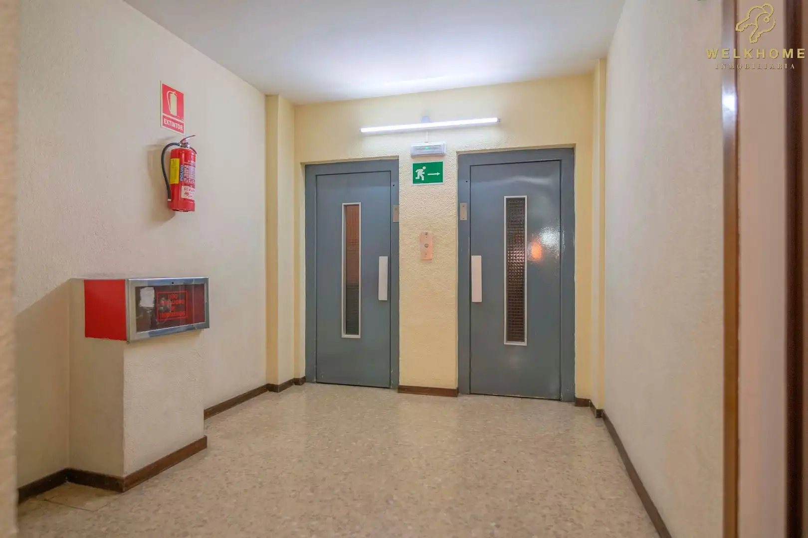 Ático en venta en Barcelona con Aire acondicionado, Calefacción y Terraza