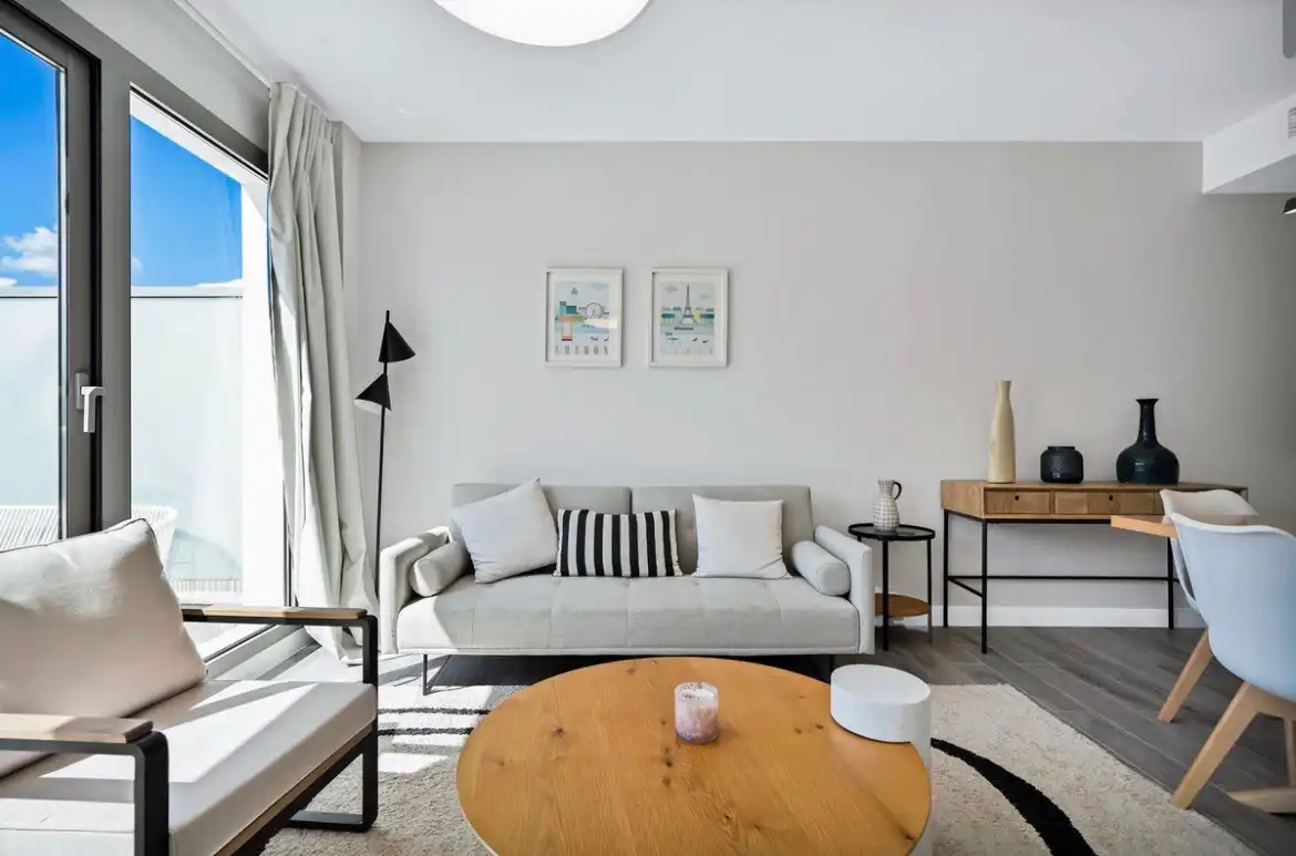 Living room of Flat for sale in Mijas  with Air Conditioner, Terrace and Furnished