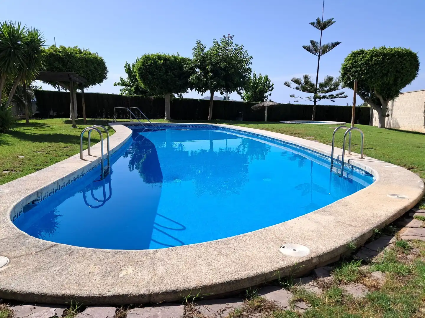 Schwimmbecken von Haus oder Chalet zum Verkauf in La Nucia mit Klimaanlage, Heizung und Terrasse