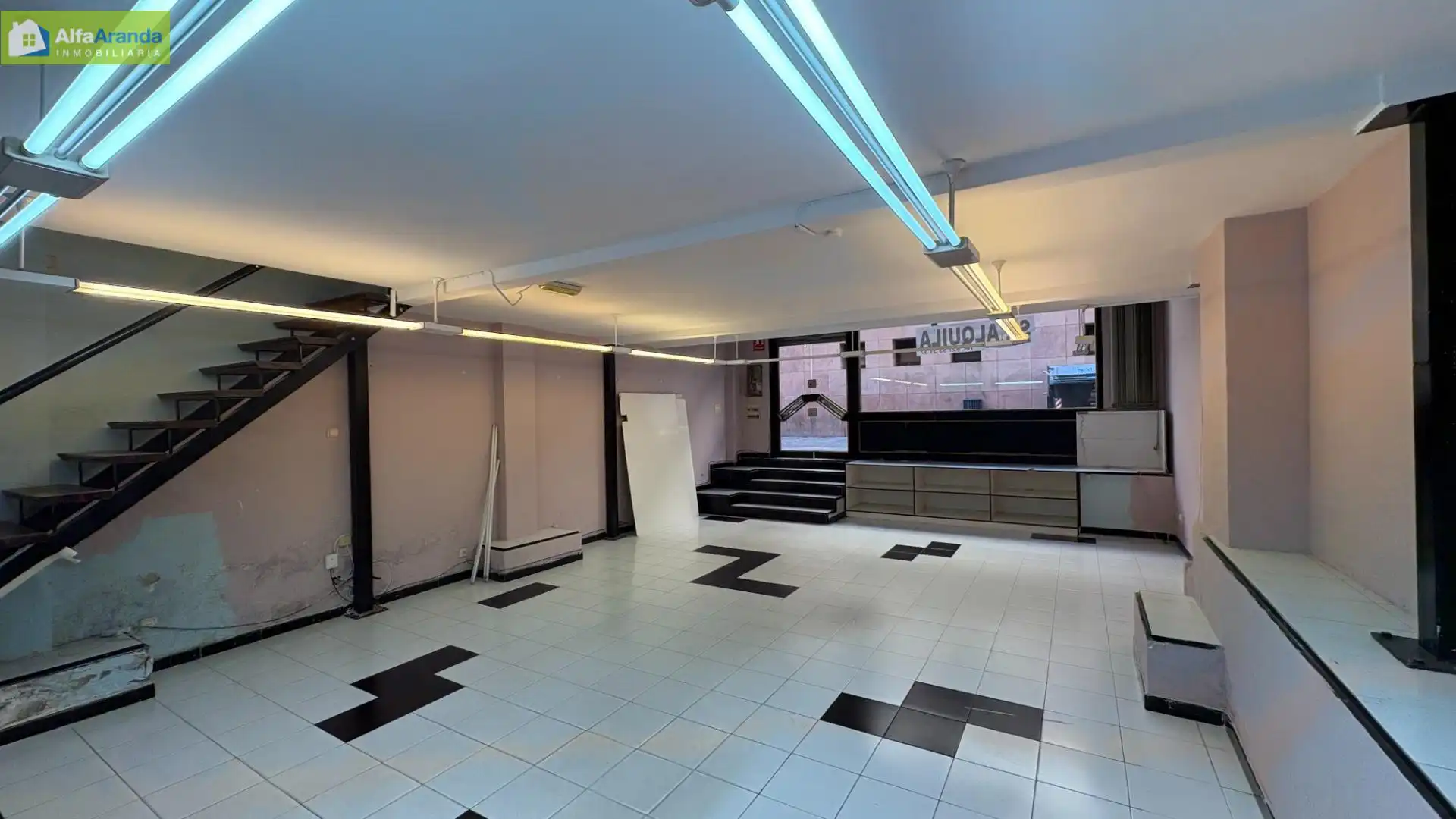 Business premises for sale in Calle de Josefina Arias de Miranda, imagen 6
