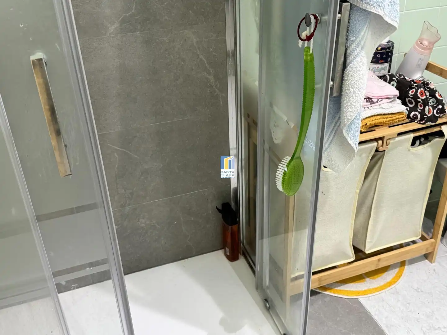 Baño de Piso en venta en Zamora Capital  con Terraza y Balcón